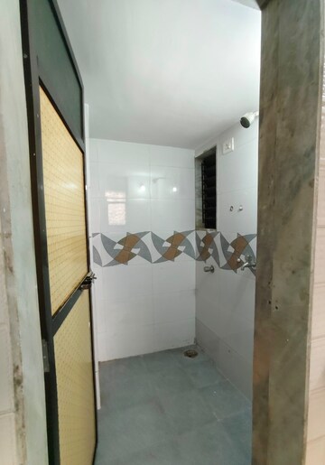Bathroom in 1 BHK Apartment at Topaz Heights, Nalasopara West – for Sale