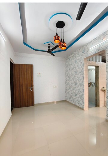 Room in 1 BHK Apartment at Topaz Heights, Nalasopara West – for Sale