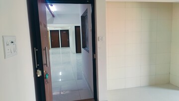 Room in 1 BHK Apartment at Raunak Bliss B2, Ghodbunder Road – for Rent