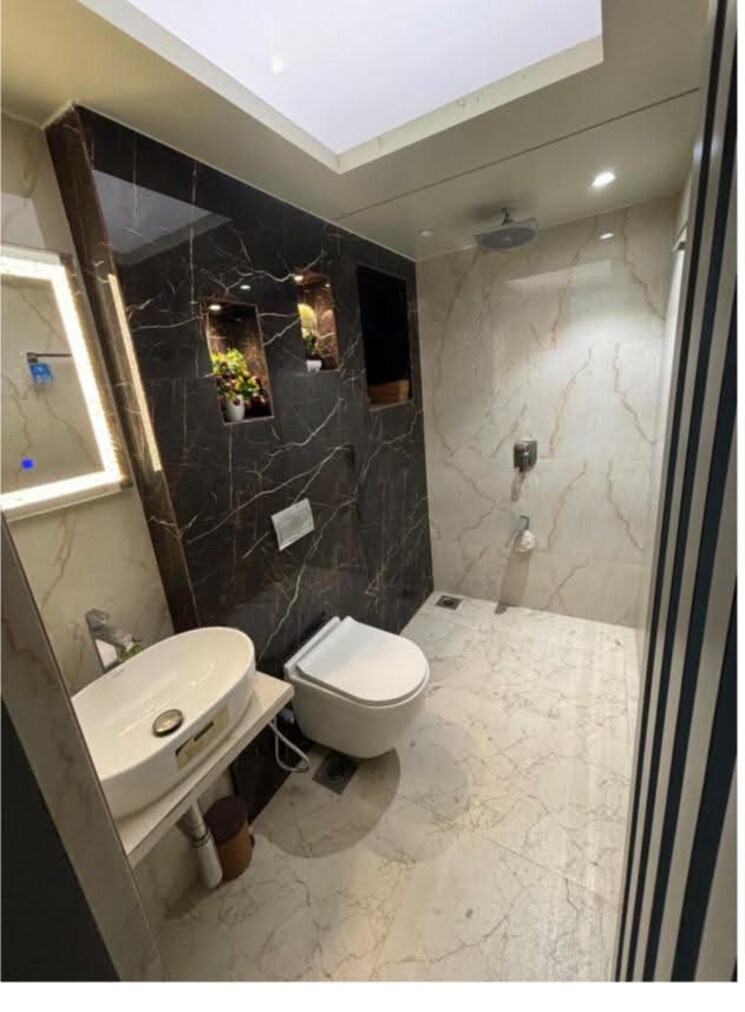 Bathroom, rustomjee-urbania-azziano 2 Bedroom 1050 Sq.Ft. Apartment In Majiwada Thane 8307310