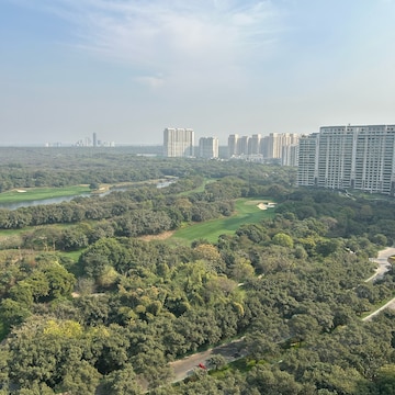 4 BHK Penthouse For Resale in DLF The Aralias Dlf Phase I Gurgaon  8307363