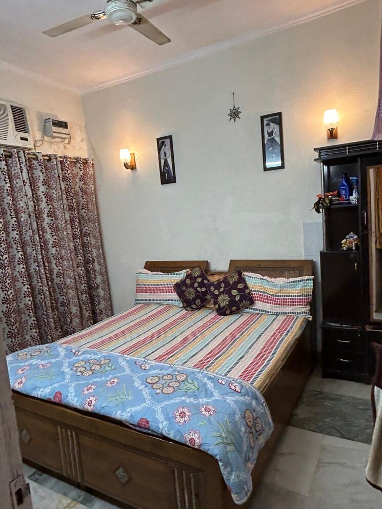 Bedroom, windsor-and-nova-society 2 Bedroom 760 Sq.Ft. Apartment In Ahinsa Khand 2 Ghaziabad 8307367