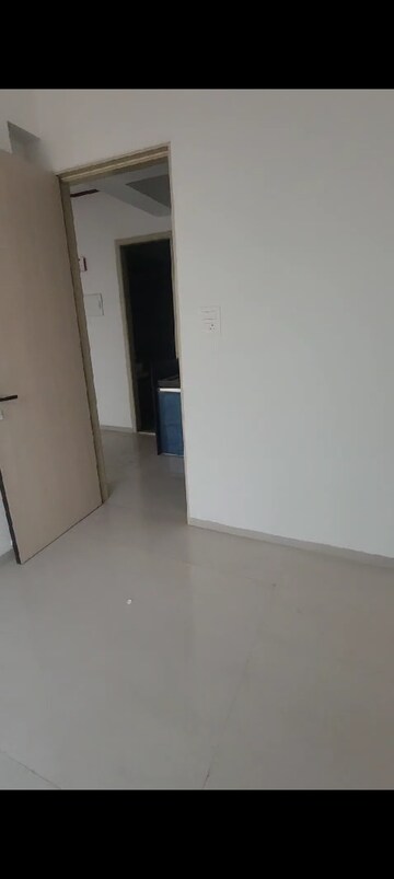 Room in 1 BHK Apartment at Neelam Solstice, Ghatkopar East – for Rent