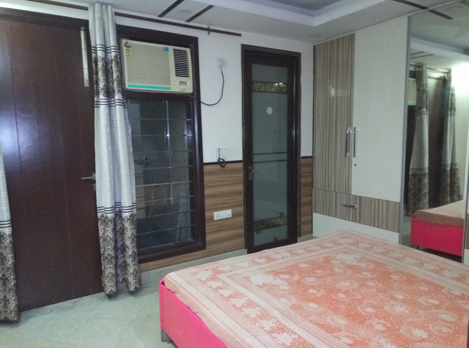 2 BHK Builder Floor For Sale in Lajpat Nagar I