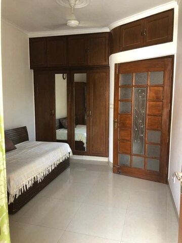 2 BHK Apartment For Sale in Vasant Kunj
