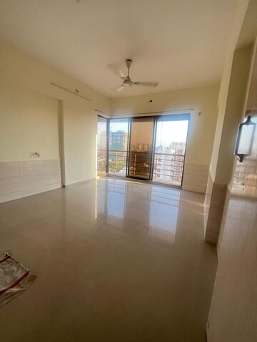 Room in 2 BHK Apartment at Om Sai Charan CHS, Borivali West – for Rent