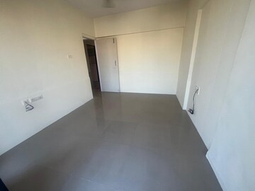 Room in 2 BHK Apartment at Om Sai Charan CHS, Borivali West – for Rent