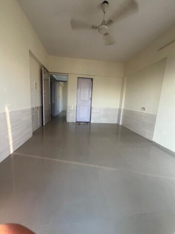 Room in 2 BHK Apartment at Om Sai Charan CHS, Borivali West – for Rent