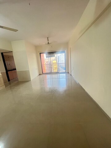 Room in 2 BHK Apartment at Om Sai Charan CHS, Borivali West – for Rent
