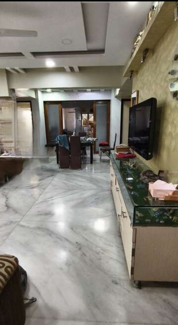 Living Room in 4 BHK Apartment at Vidarbha Mahesh CHS, Kavesar – for Rent