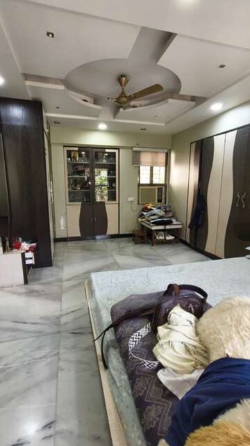 Room in 4 BHK Apartment at Vidarbha Mahesh CHS, Kavesar – for Rent