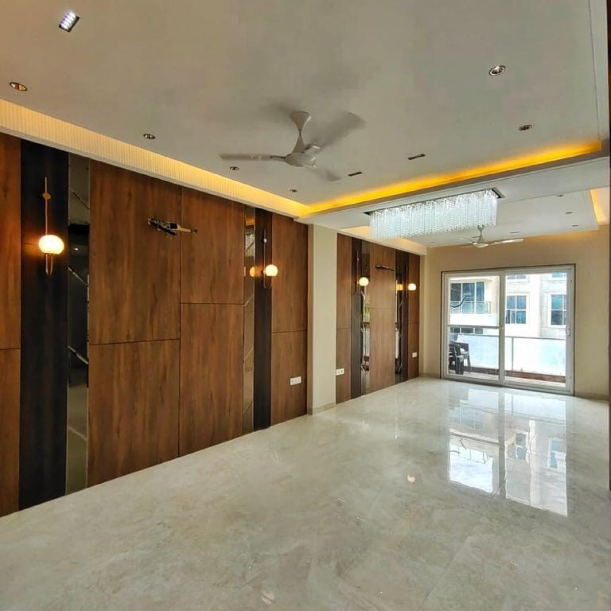 3 BHK + Pooja Room,Servant Room Builder Floor For Sale in Anant Raj Ashok Estate