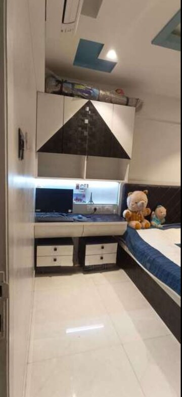 Bedroom in 3 BHK Apartment at Neelkanth Greens, Manpada – for Rent