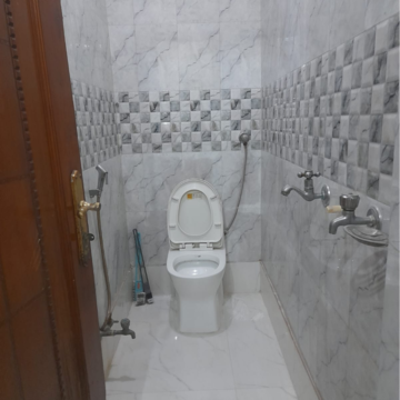 Bathroom in 2 BHK Builder Floor at Malviya Nagar – for Rent