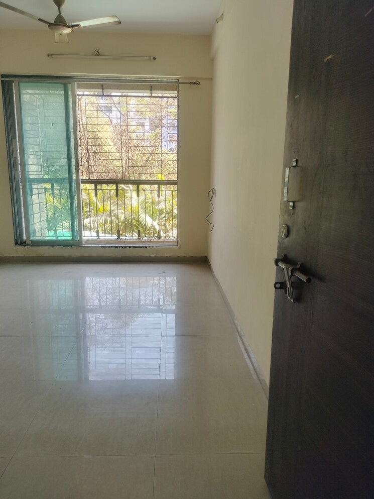 Living Room, vihang-valley-phase-2 2 Bedroom 860 Sq.Ft. Apartment In Kasarvadavali Thane 8307507