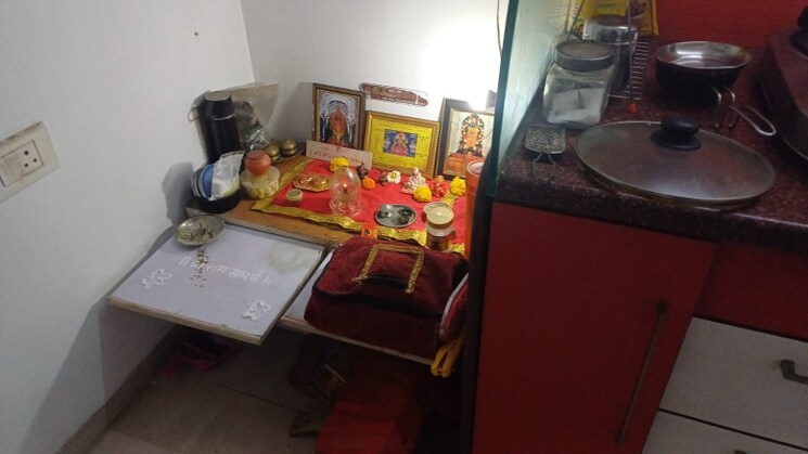 undefined, thane west 3 Bedroom 1000 Sq.Ft. Apartment In Thane West Thane 8307566