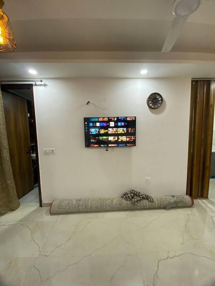 Living Room, saket 1 Bedroom 45 Sq.Yd. Builder Floor In Saket Delhi 8307572