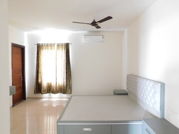 Bathroom in 4 BHK Villa at Hallmark County, Osman Nagar – for Rent