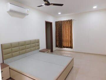 Bedroom in 4 BHK Villa at Hallmark County, Osman Nagar – for Rent