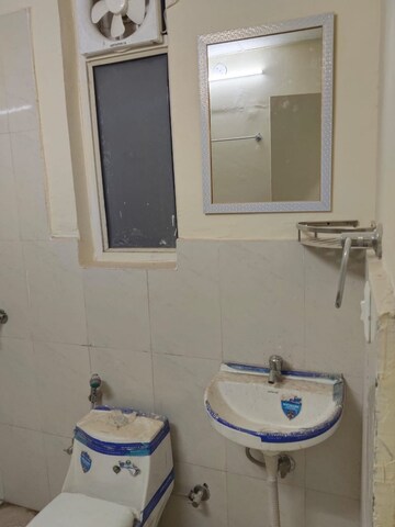 Bathroom in 2 BHK Apartment at Pyramid Elite, Sector 86 – for Rent