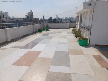 Terrace in 3 BHK Builder Floor at Sushant Lok Iii – for Rent