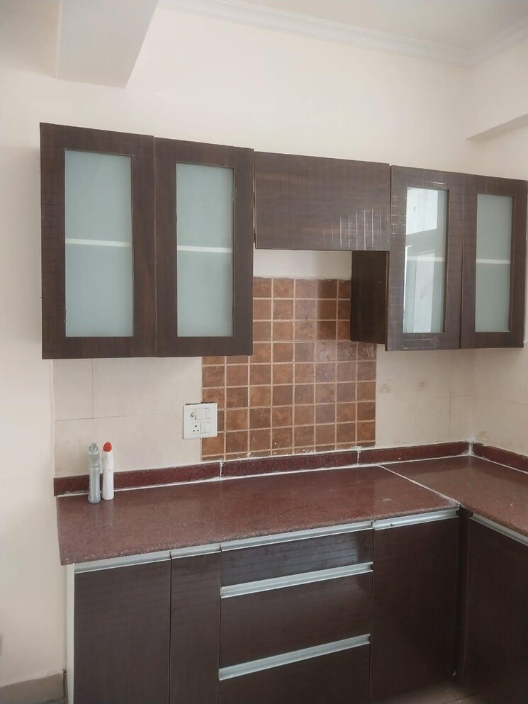 Kitchen, amrapali-zodiac 3 Bedroom 1325 Sq.Ft. Apartment In Sector 120 Noida 8307673