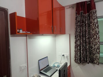 Furnished Amenities in 2 BHK Apartment at Gulshan Bellina, Sector 16 Greater Noida – for Rent