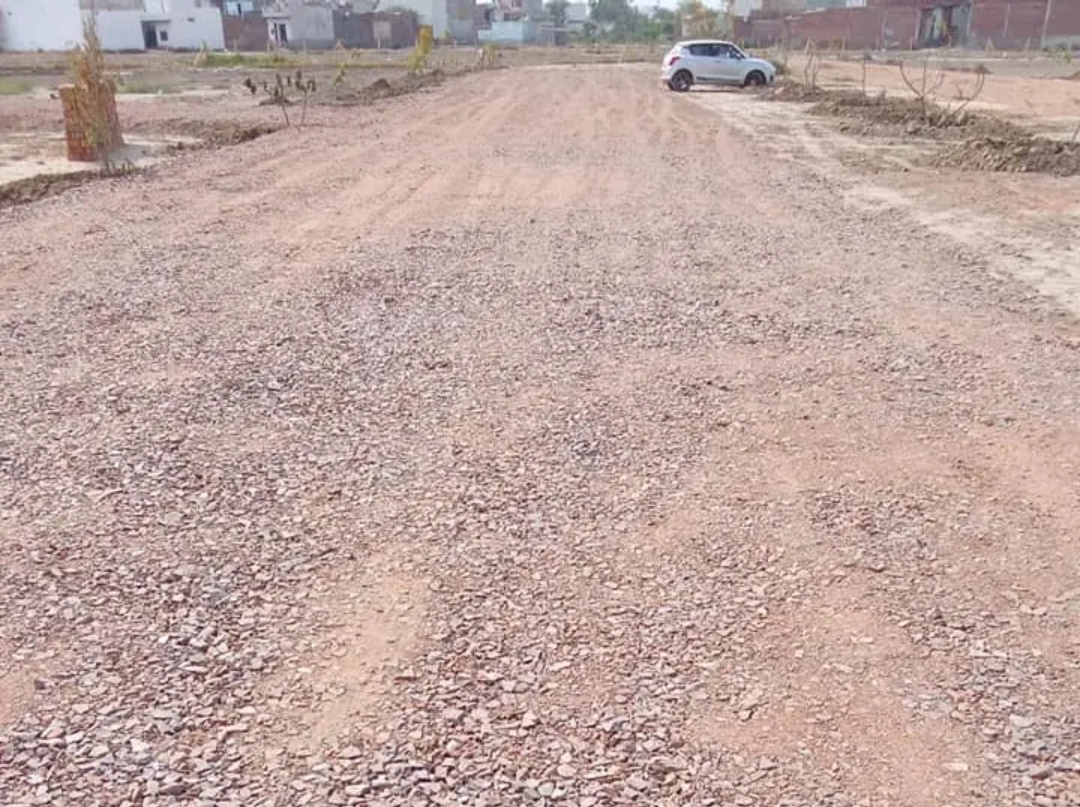 Plot For Sale in Sultanpur