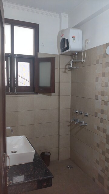 Bathroom in 3.5 BHK Villa at Sector 21 – for Sale