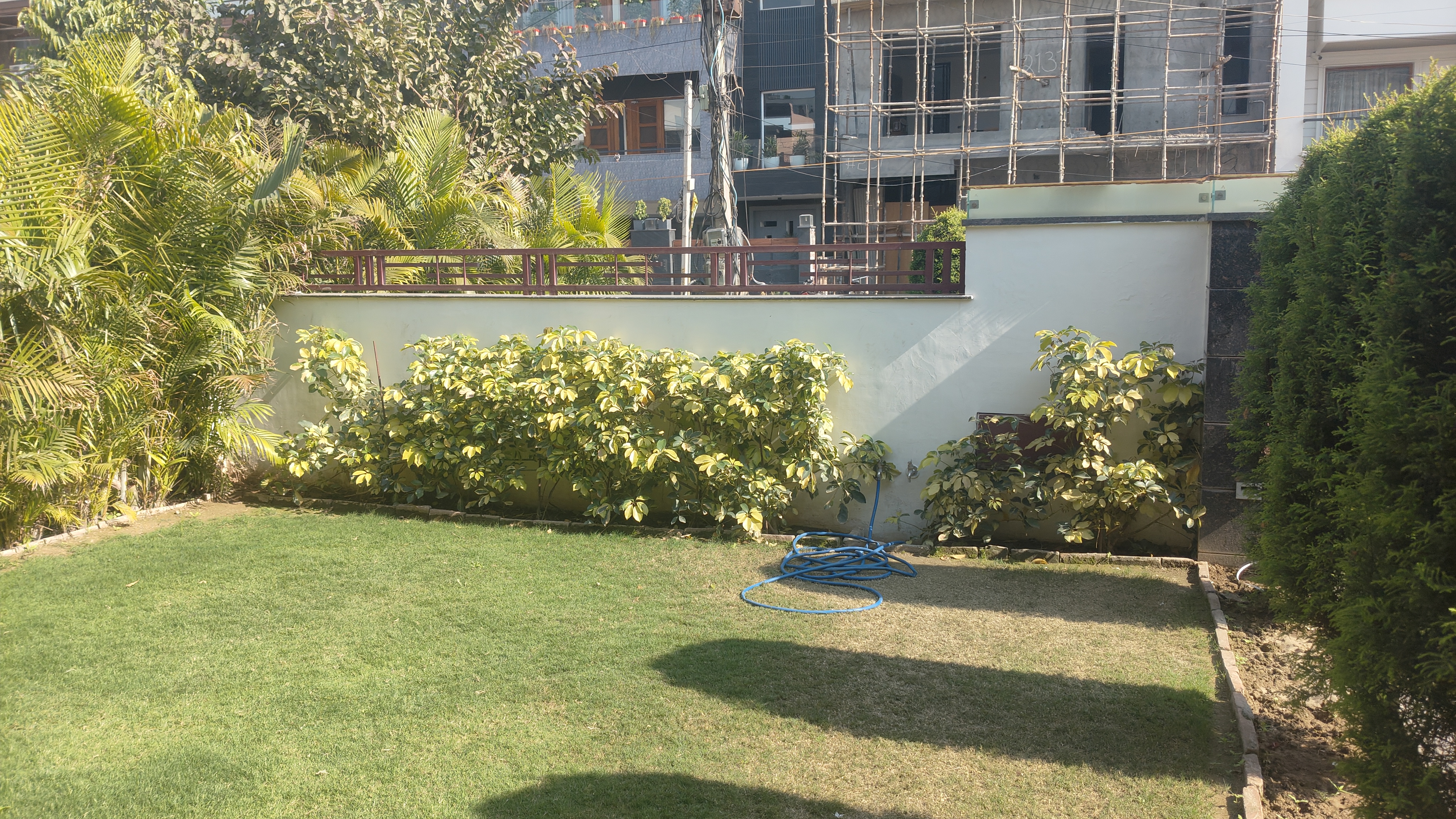 3.5 BHK + Extra Room Villa For Sale in D R Estate 