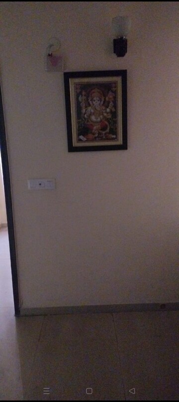 Room in 2 BHK Apartment at KW Srishti, Raj Nagar Extension – for Rent