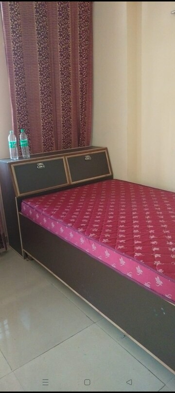 Bedroom in 2 BHK Apartment at KW Srishti, Raj Nagar Extension – for Rent