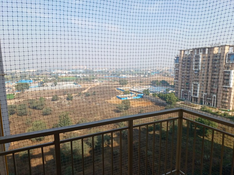 Swimming Pool, emaar-palm-gardens 3.5 Bedroom 1900 Sq.Ft. Apartment In Sector 83 Gurgaon 8307740