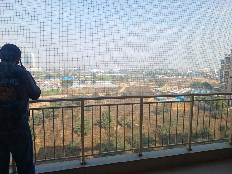 Swimming Pool, emaar-palm-gardens 3.5 Bedroom 1900 Sq.Ft. Apartment In Sector 83 Gurgaon 8307740