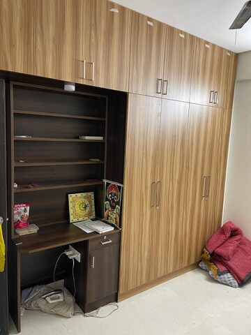Furnished Amenities in 2 BHK Apartment at Signature Global Orchard Avenue, Sector 93 – for Sale