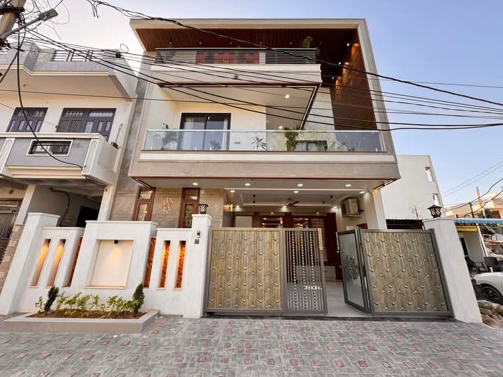 4 BHK + Pooja Room,Study Room Independent House For Sale in Apni Zameen Apna Aasman 