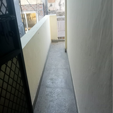 Balcony in 2 BHK Builder Floor at Lajpat Nagar I – for Rent