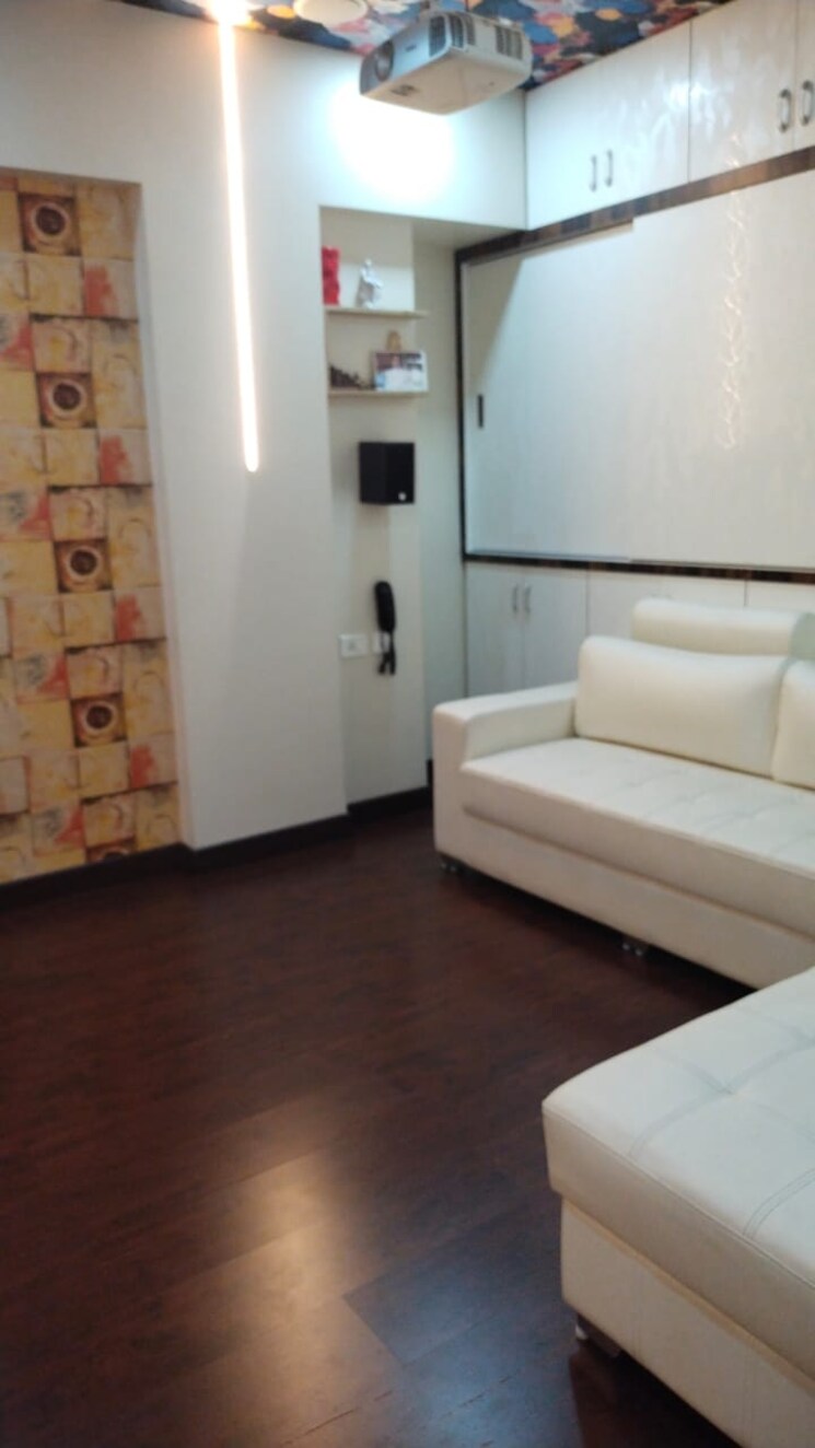 Room, yash-apartments-model-colony 3 Bedroom 1990 Sq.Ft. Apartment In Model Colony Pune 8307799