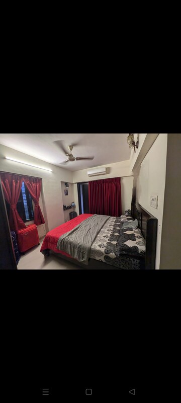 Bedroom in 2 BHK Apartment at Daze Apartment, Malad West – for Rent