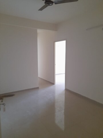 Room in 2 BHK Apartment at Pyramid Elite, Sector 86 – for Rent