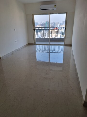 Room in 3 BHK Apartment at Kumar Kubera Bahaar, Baner – for Rent