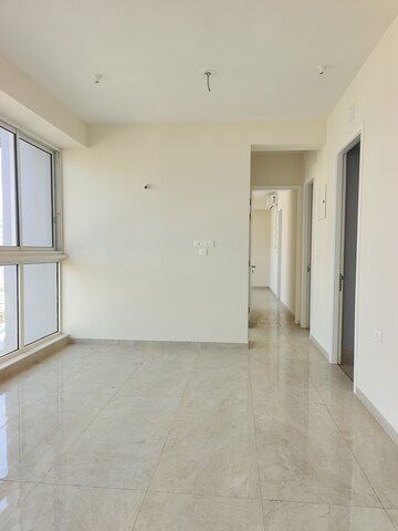 Room in 3 BHK Apartment at Tata Serein, Pokhran Road No Two – for Rent