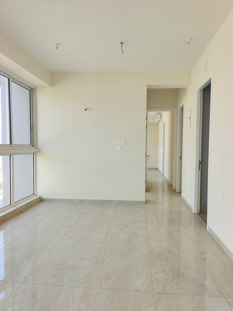 Room, tata-serein 3 Bedroom 1040 Sq.Ft. Apartment In Pokhran Road No Two Thane 8307903