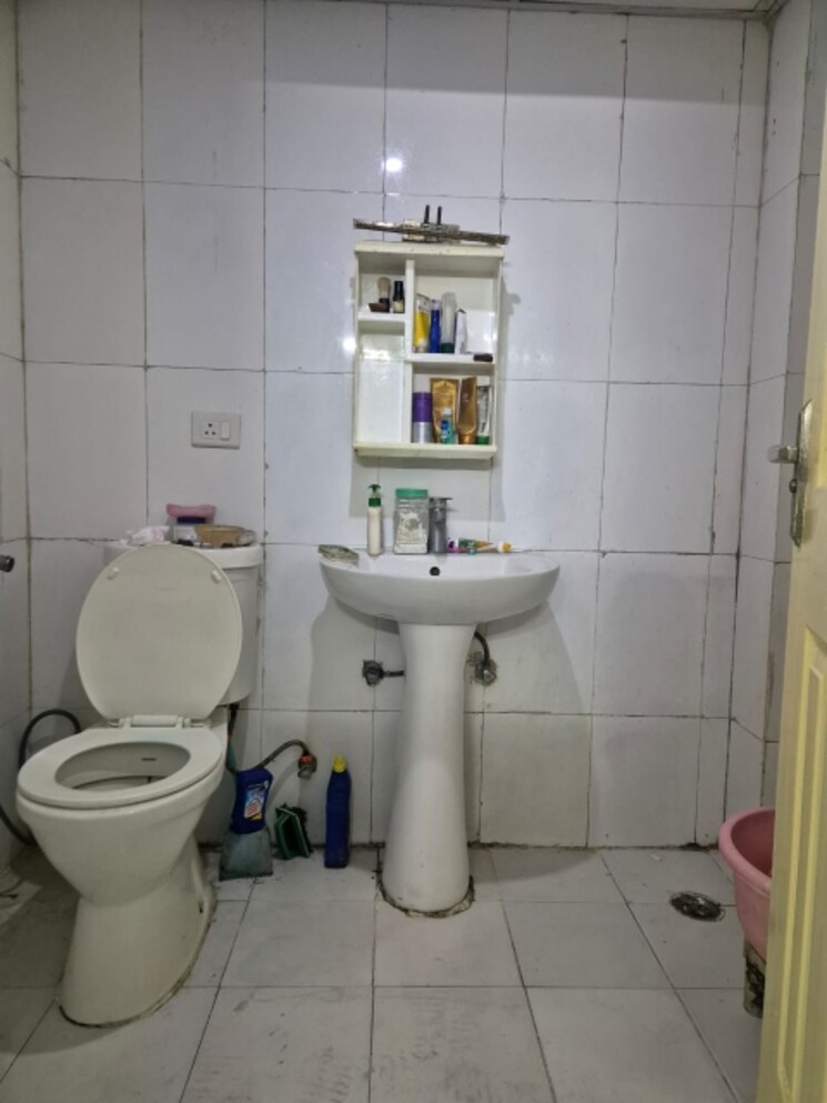 Bathroom, ip extension 2 Bedroom 1050 Sq.Ft. Apartment In Ip Extension Delhi 8307920