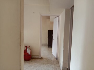 Room in 1 BHK Apartment at Om Ideal Park, Kothrud – for Rent