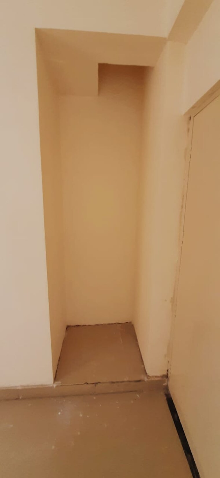 Room, adore-happy-homes-exclusive 3 Bedroom 1000 Sq.Ft. Apartment In Sector 86 Faridabad 8307941