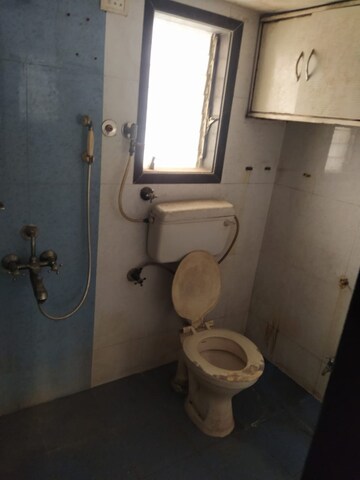 Bathroom in 1 BHK Apartment at Dombivli West – for Rent
