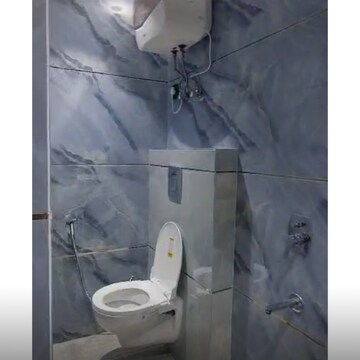 Bathroom in 2 BHK Builder Floor at Lajpat Nagar ii – for Sale