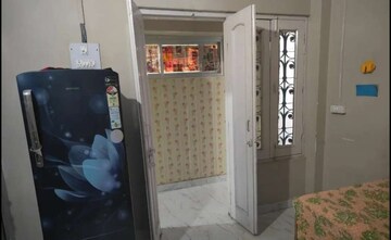 Living Room in 1 BHK Builder Floor at Aliganj – for Rent