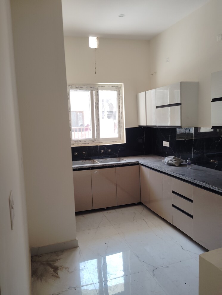 Kitchen, sector 127 3 Bedroom 100 Sq.Yd. Villa In Sector 127 Mohali 8307968